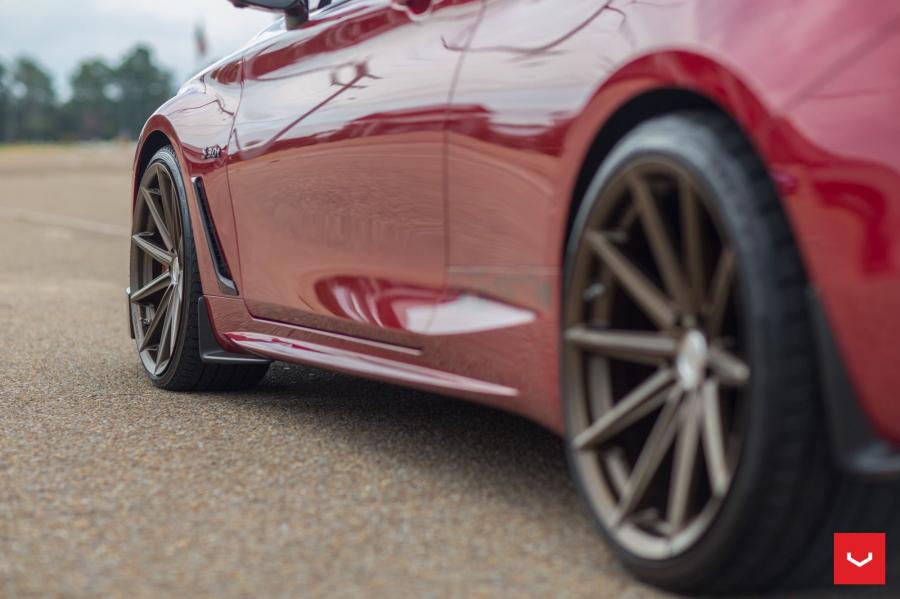 Детали экстерьера Infiniti Q60 2.0t on Vossen Wheels (VFS10) 2017 года  (фото 41 из 42)